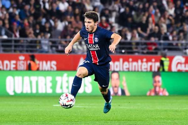 欧冠卫冕之路——内维斯谈巴黎目标与成长故事