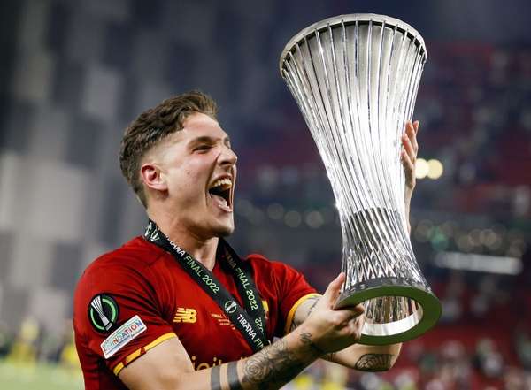 姆希塔良自传揭秘：扎尼奥洛天赋异禀 堪称"现象级存在"